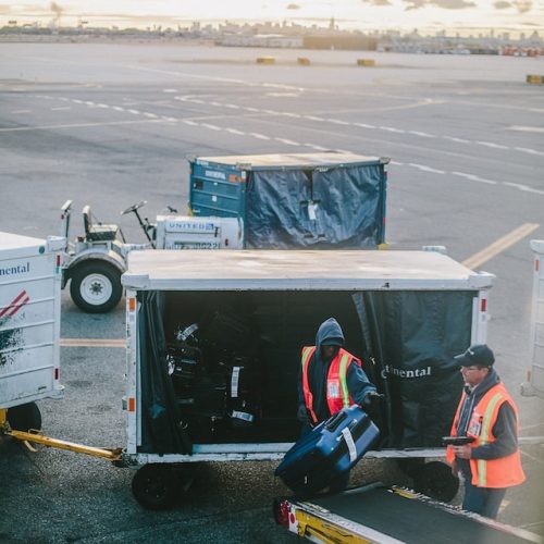 calle-macarone-D7rdbx8w6Og-unsplash